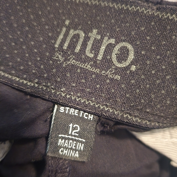 Intro by Jonathan Ross Stretch Black Chino Shorts Women's Size 12 Neutral EUC - Picture 5 of 7